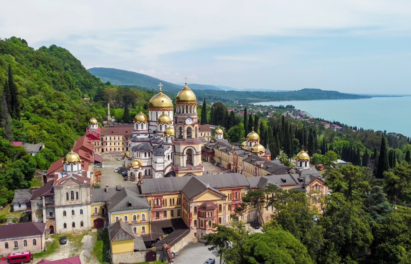 Отели Абхазии из Хабаровска