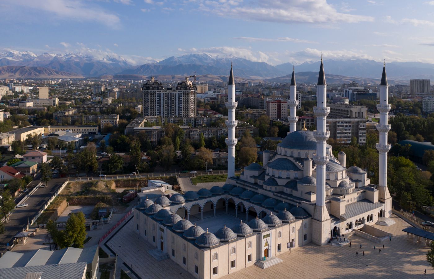 Отели Кыргыстана из Хабаровска